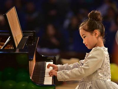 聊城请钢琴家教哪家好？